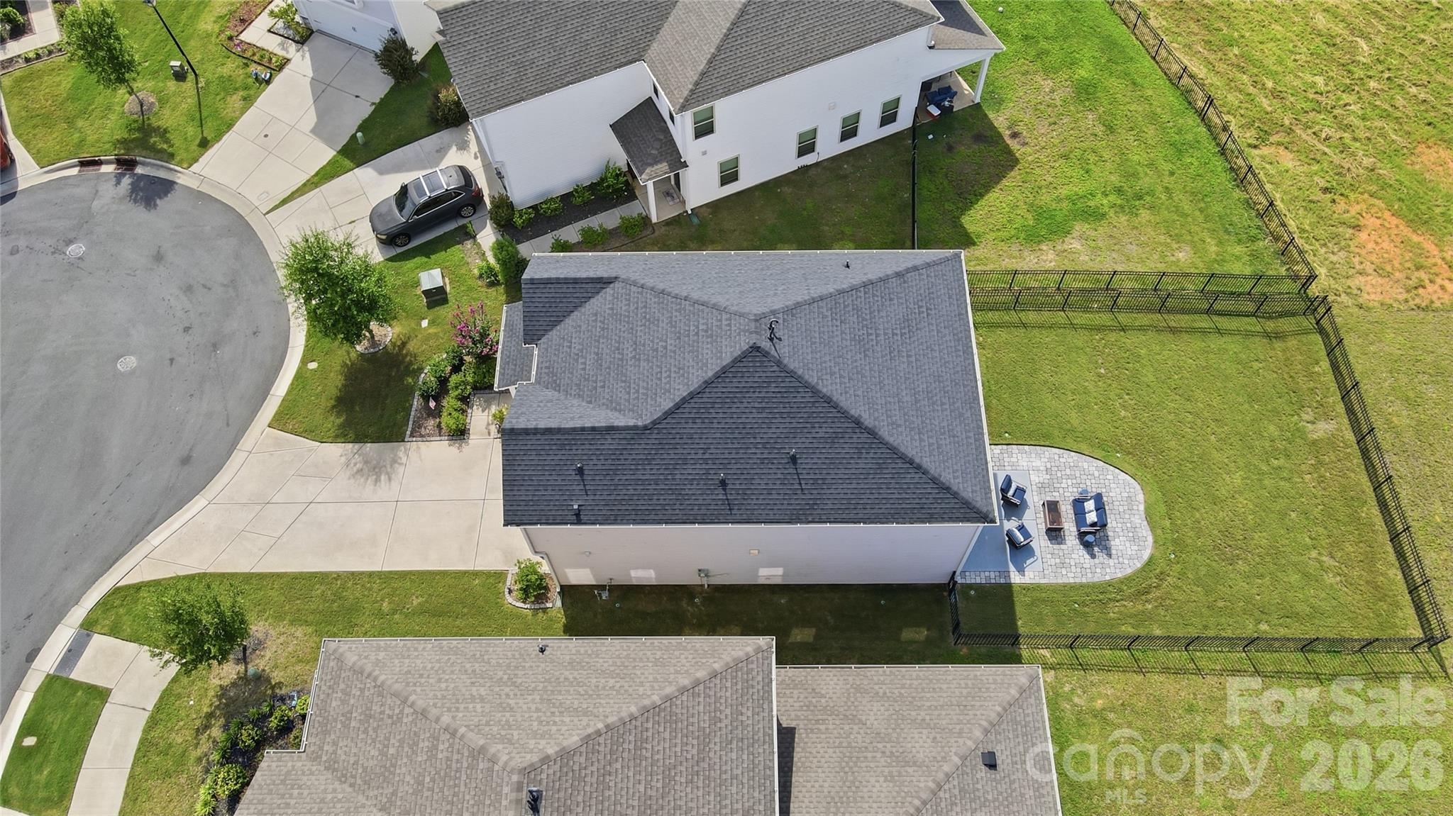2010 Red Ash Drive