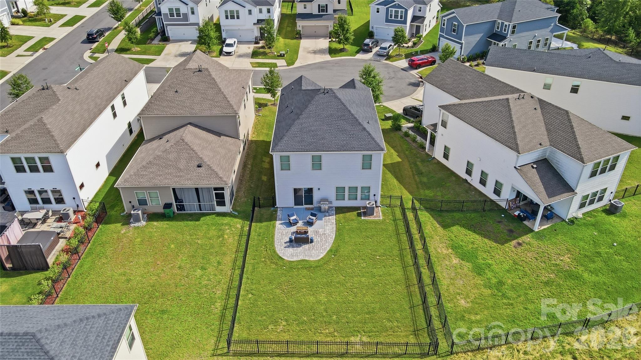 2010 Red Ash Drive