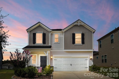 Photo of 2010 Red Ash Drive, Charlotte, NC 28215 (MLS # 4424142)