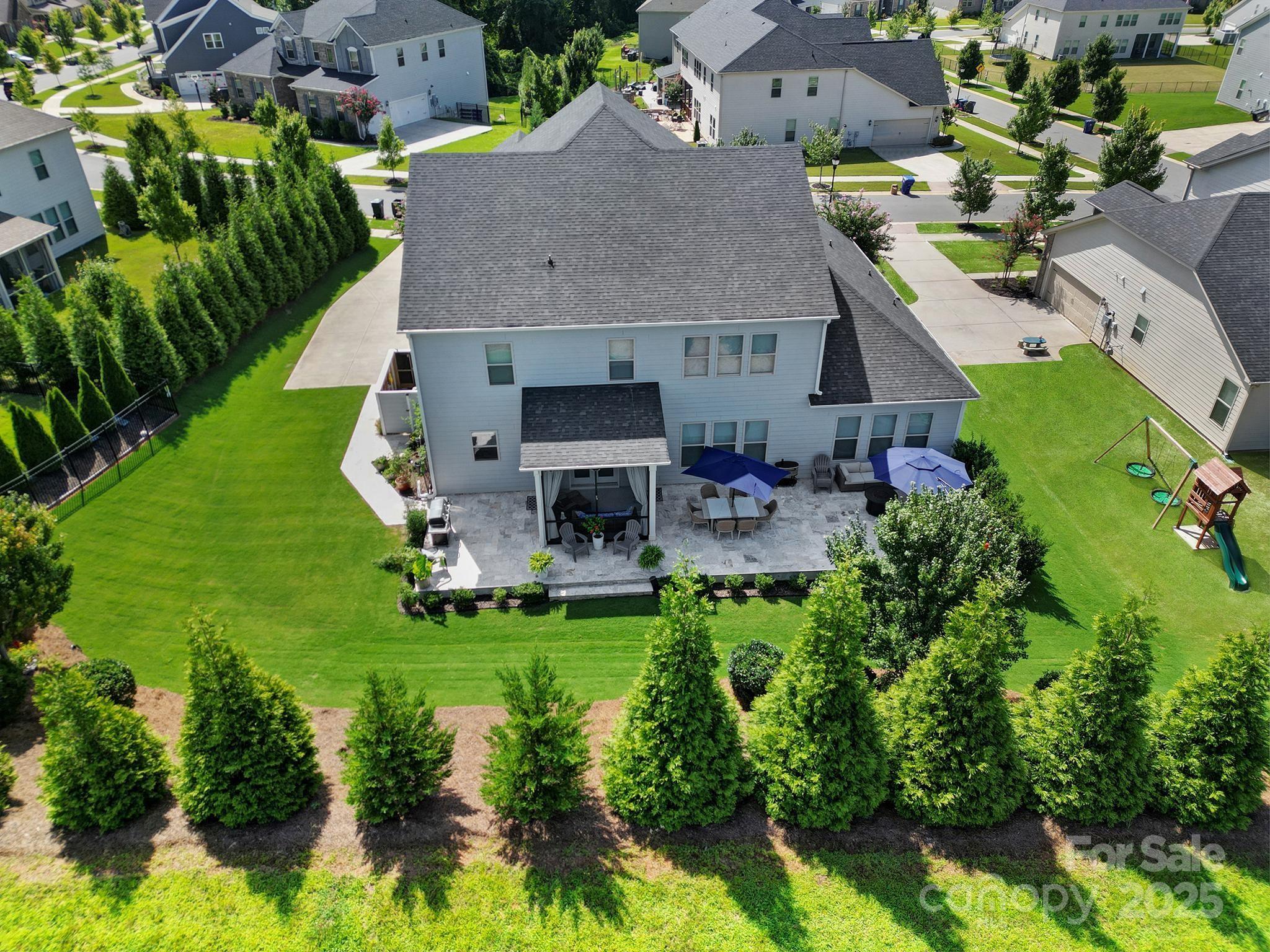 Mirabella - Residential