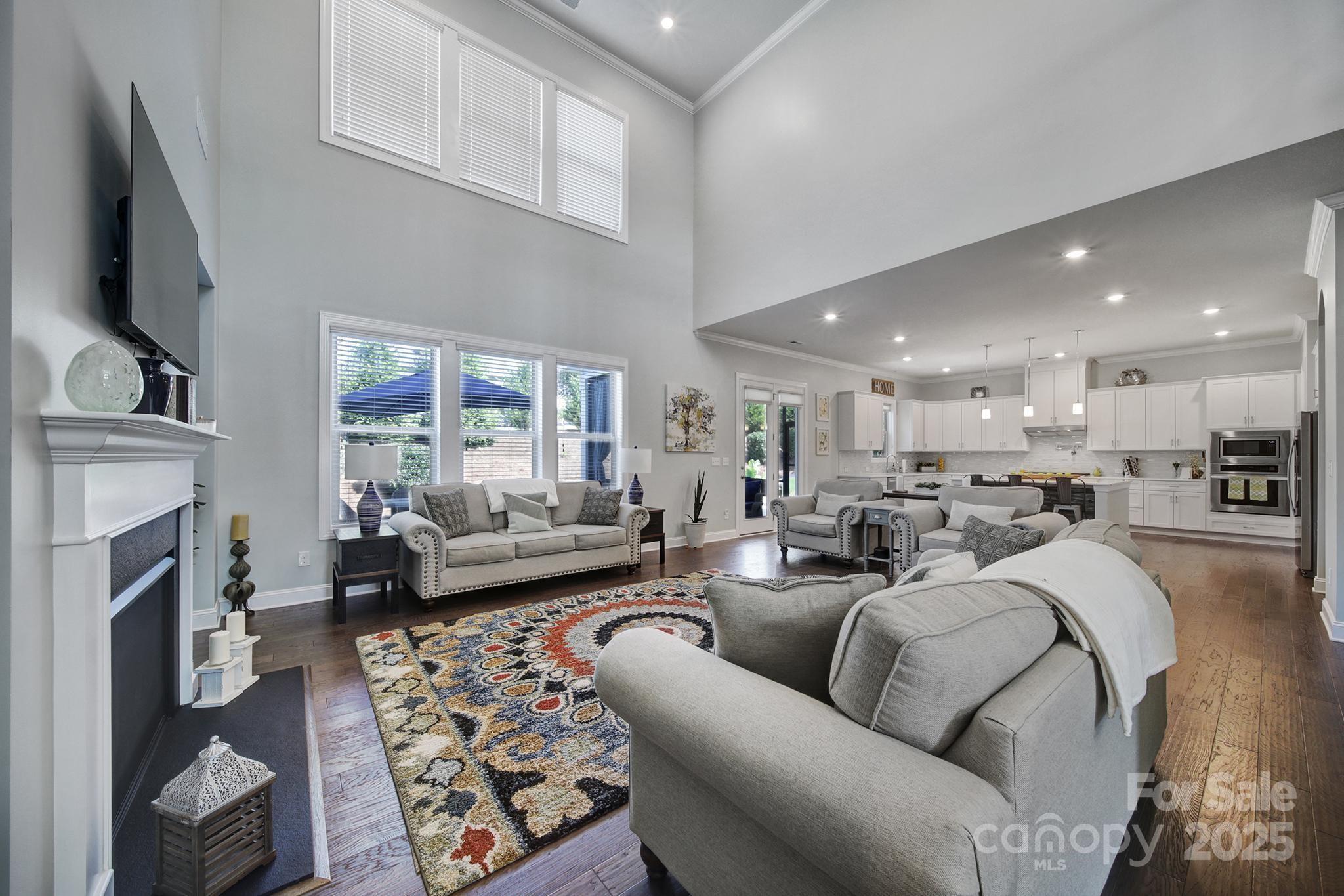 Mirabella - Residential