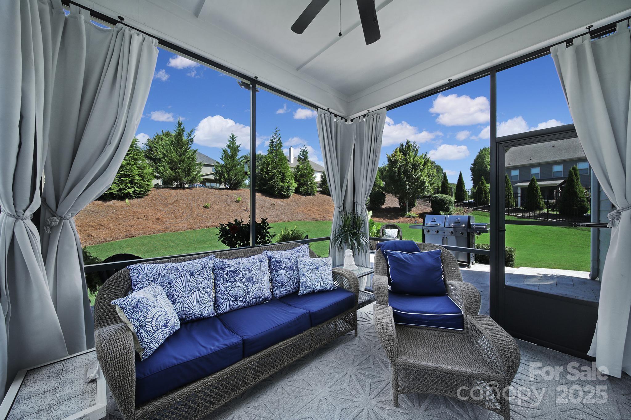 Mirabella - Residential