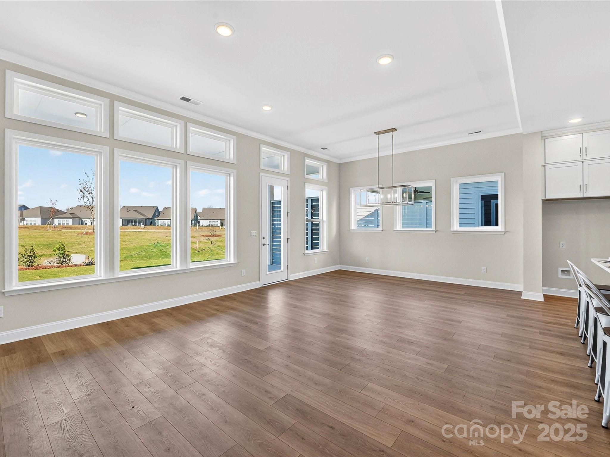 Encore At Streamside - Residential