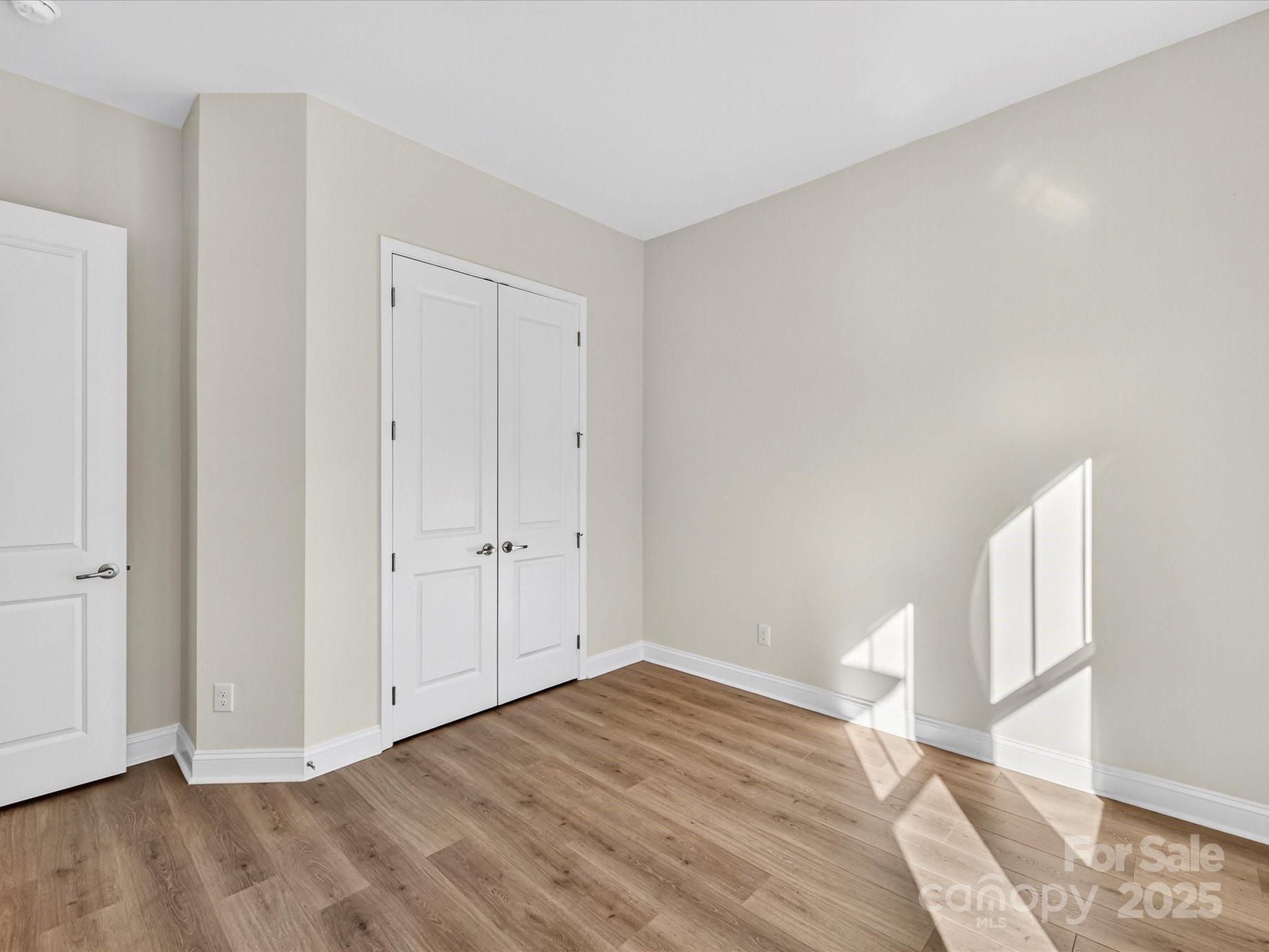 Encore At Streamside - Residential