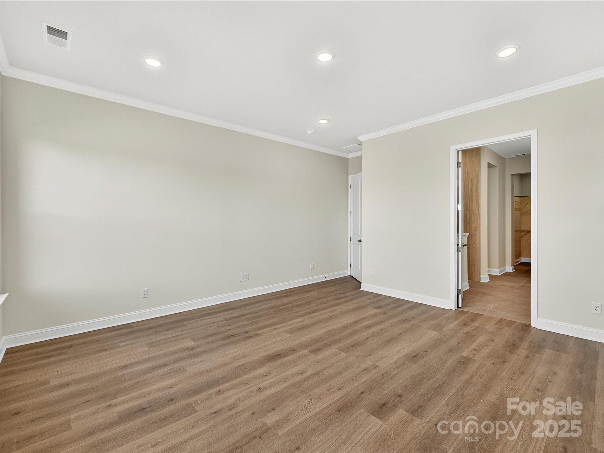 Encore At Streamside - Residential