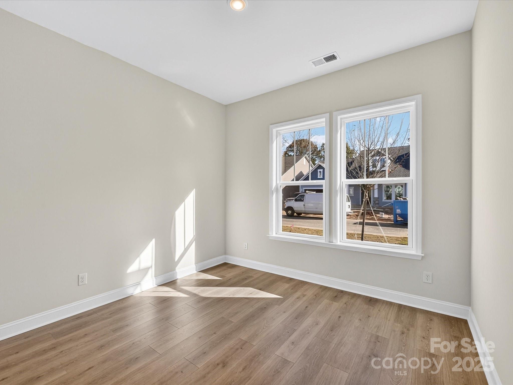 Encore At Streamside - Residential