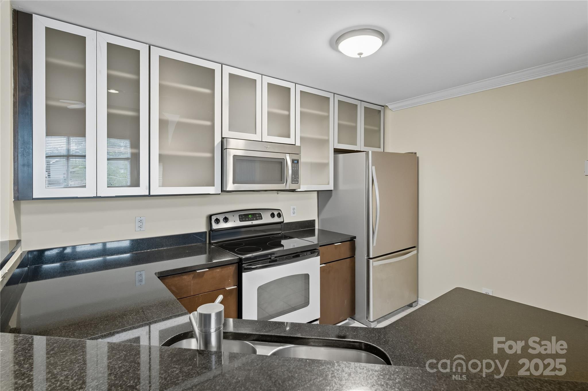 The Fourth Ward Square - Residential