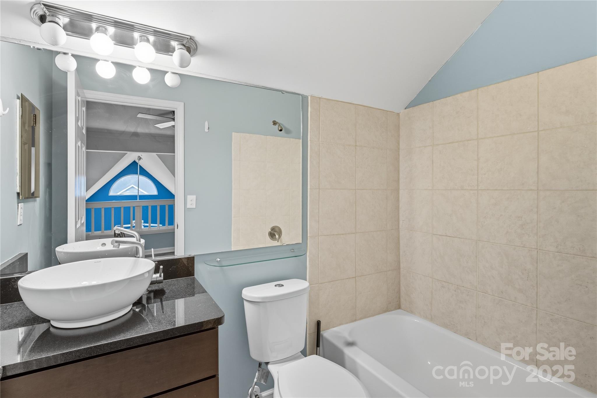 The Fourth Ward Square - Residential