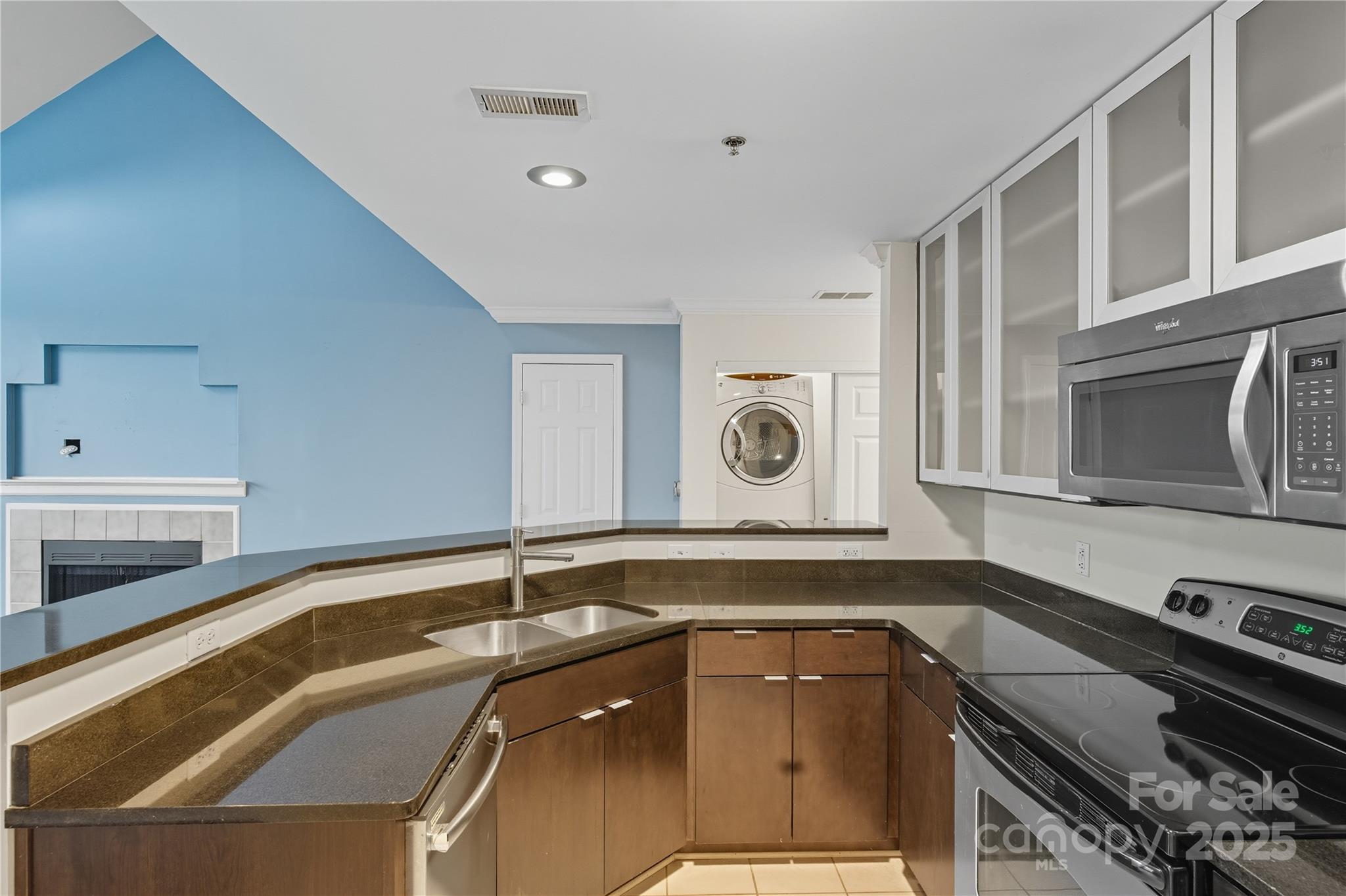 The Fourth Ward Square - Residential