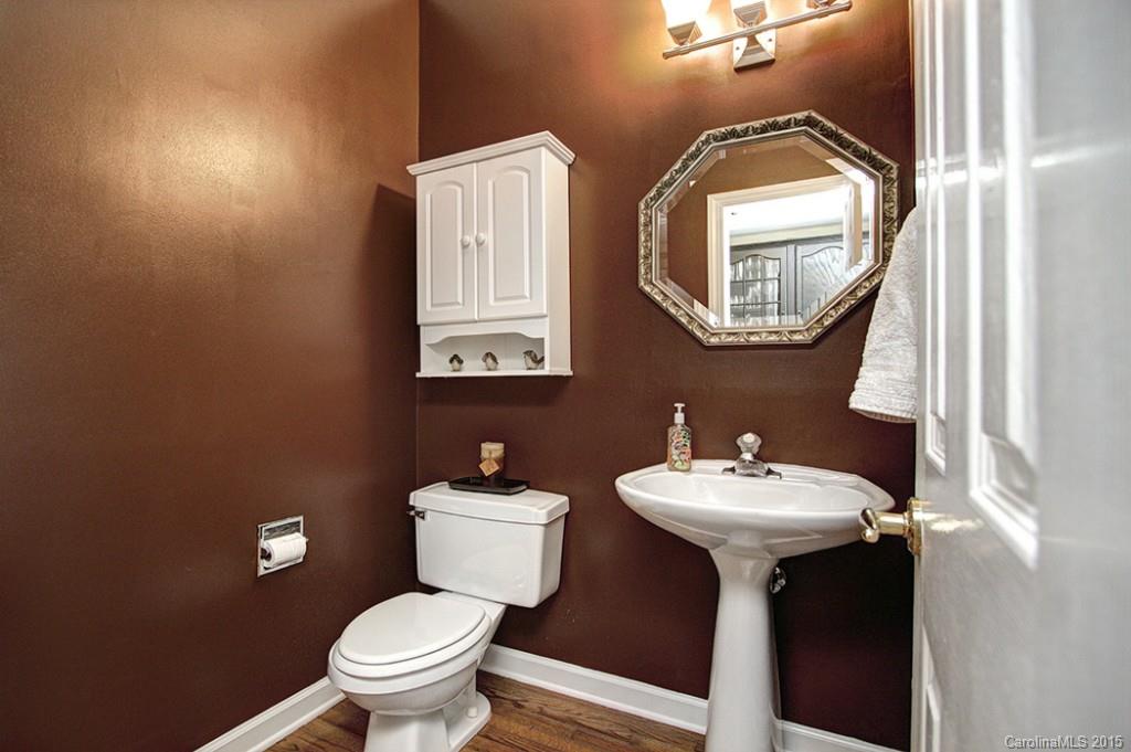 Hunters Gate - Residential