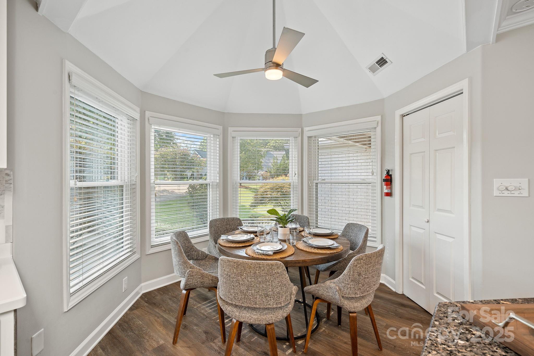 Nixon Heights - Residential