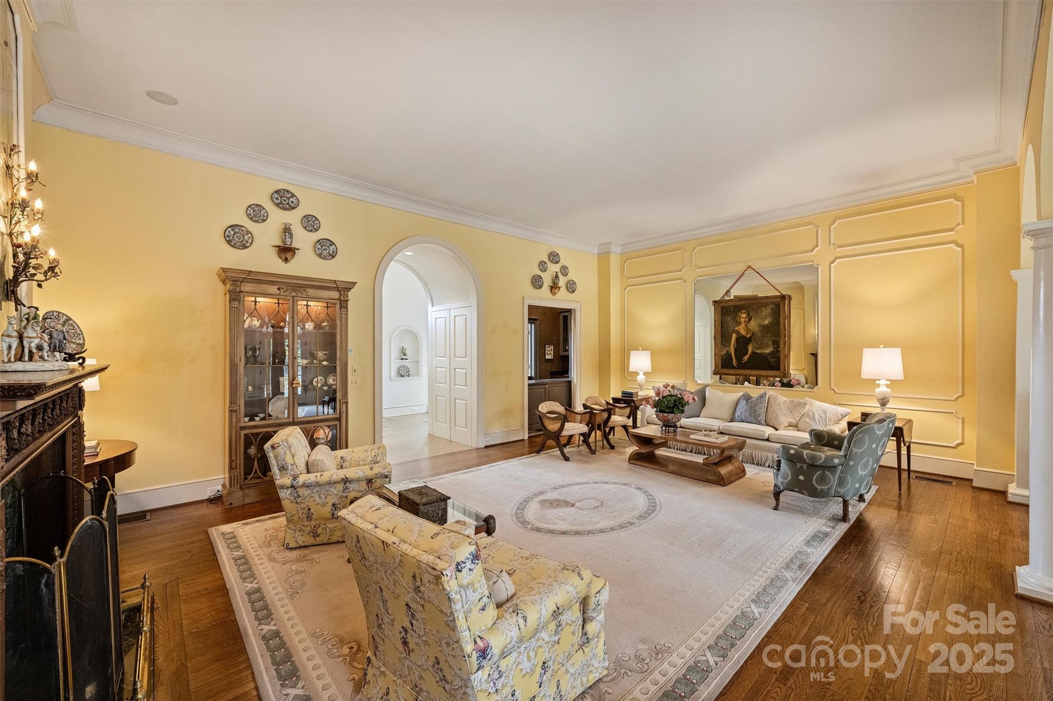 Canterbury Hill - Residential