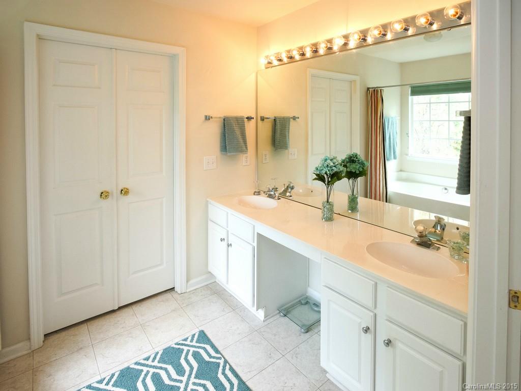 Reavencrest - Residential