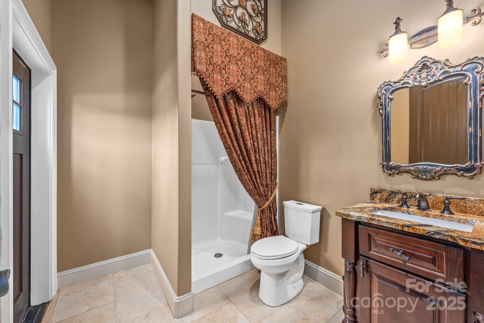 River Lakes - Residential