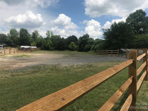 15208 Old Statesville Road 154 Huntersville NC 28078