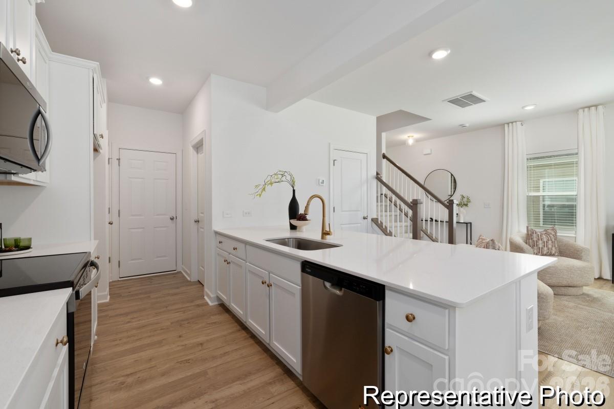1103 Lorrie Lane 416