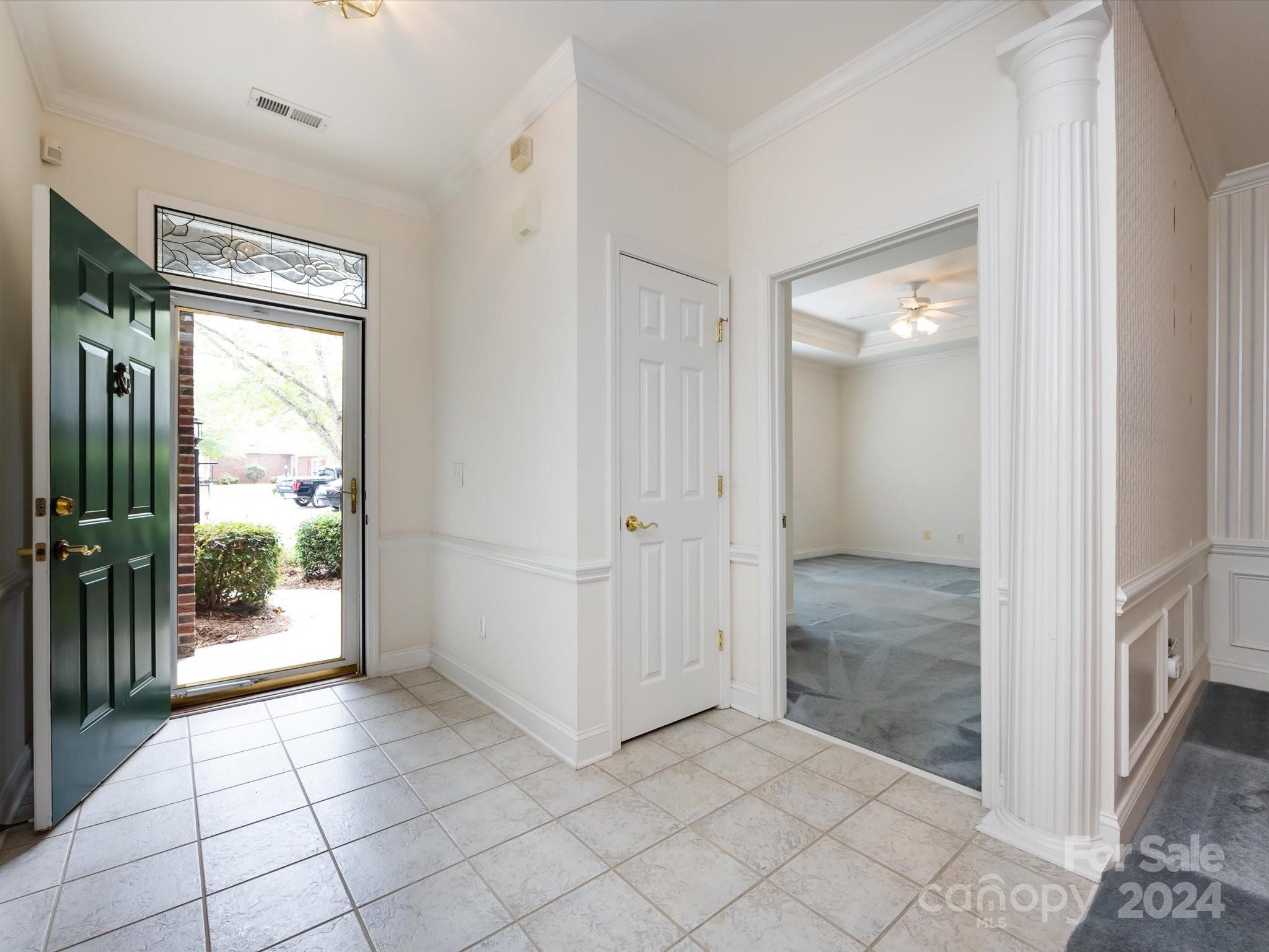 Mint Lake Village - Residential