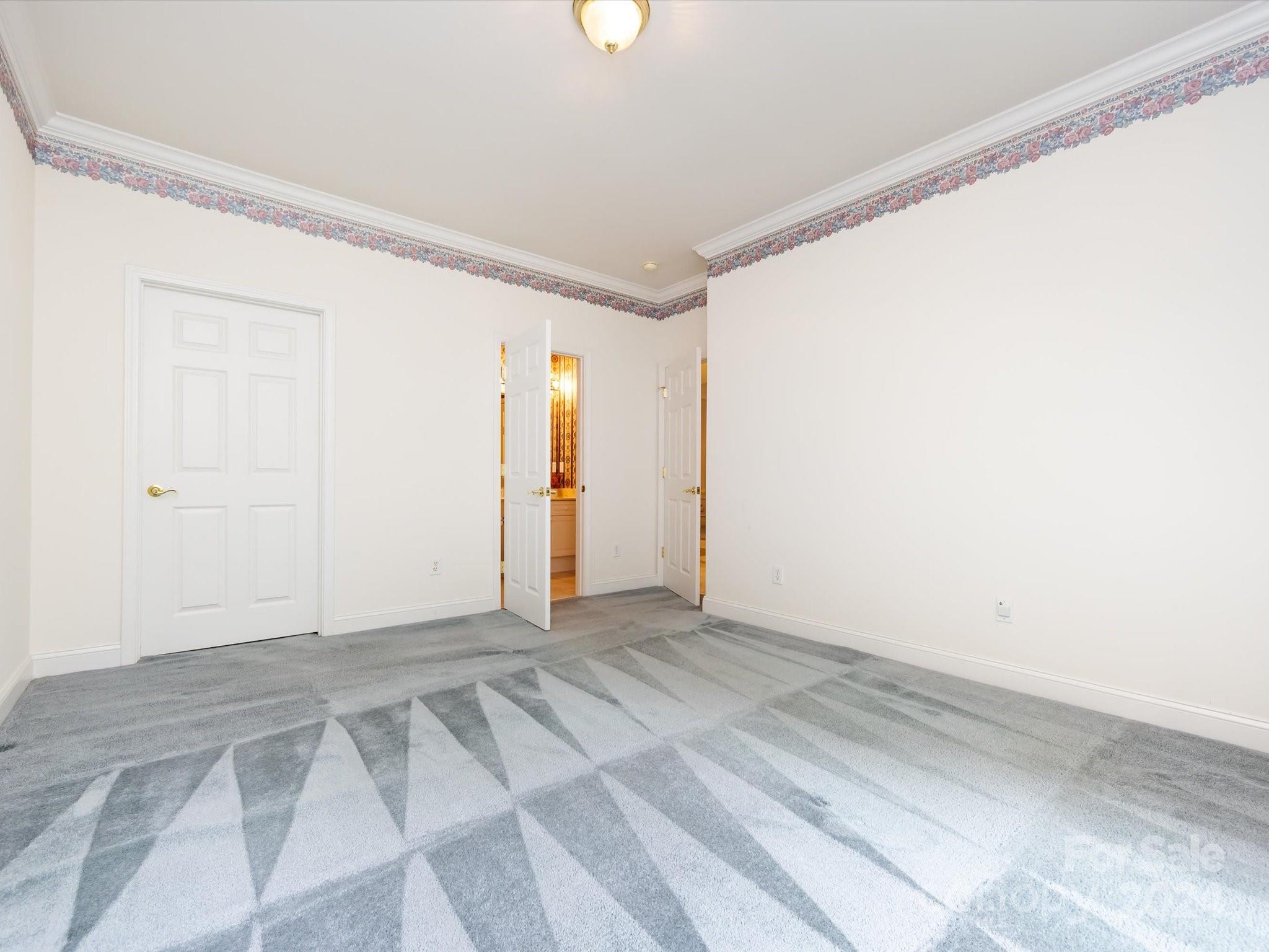 Mint Lake Village - Residential