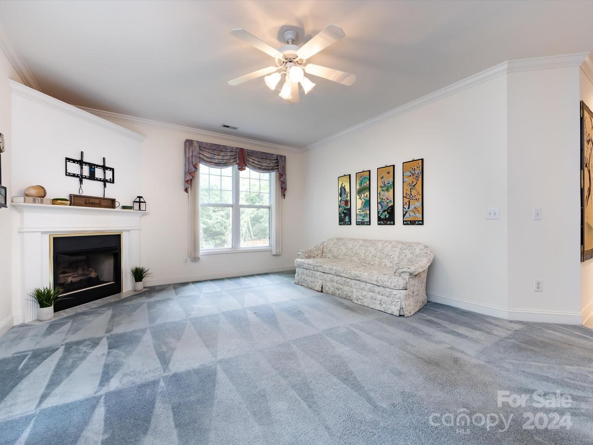 Mint Lake Village - Residential