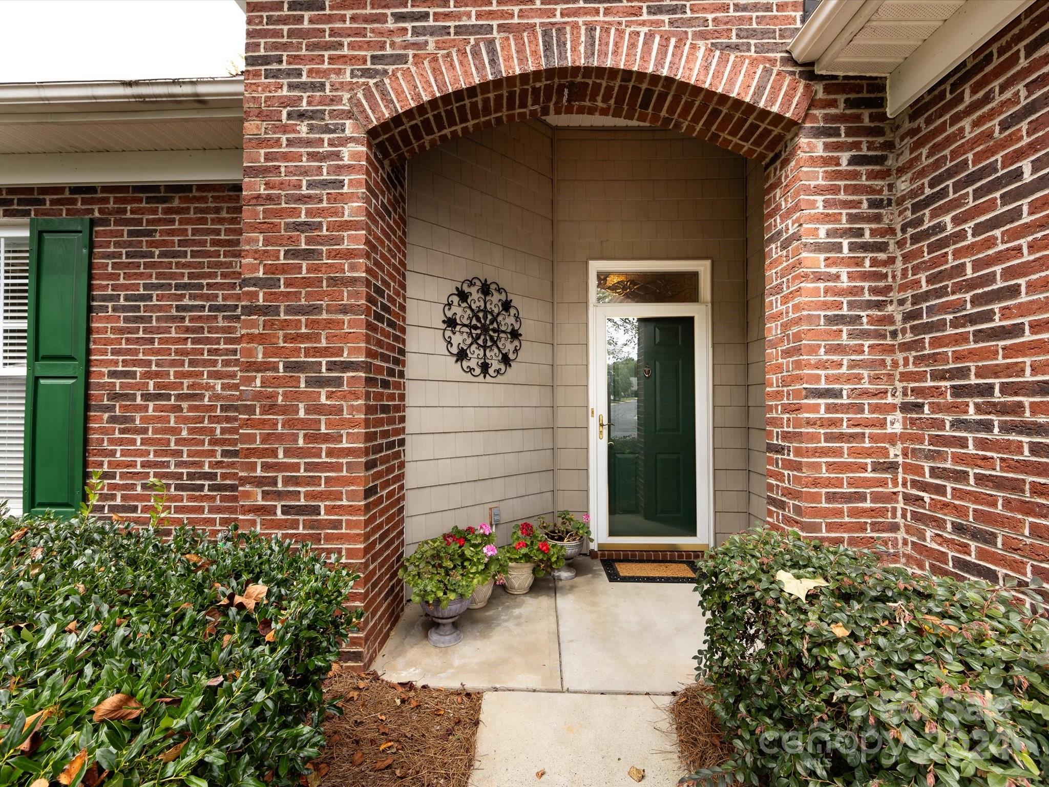 Mint Lake Village - Residential