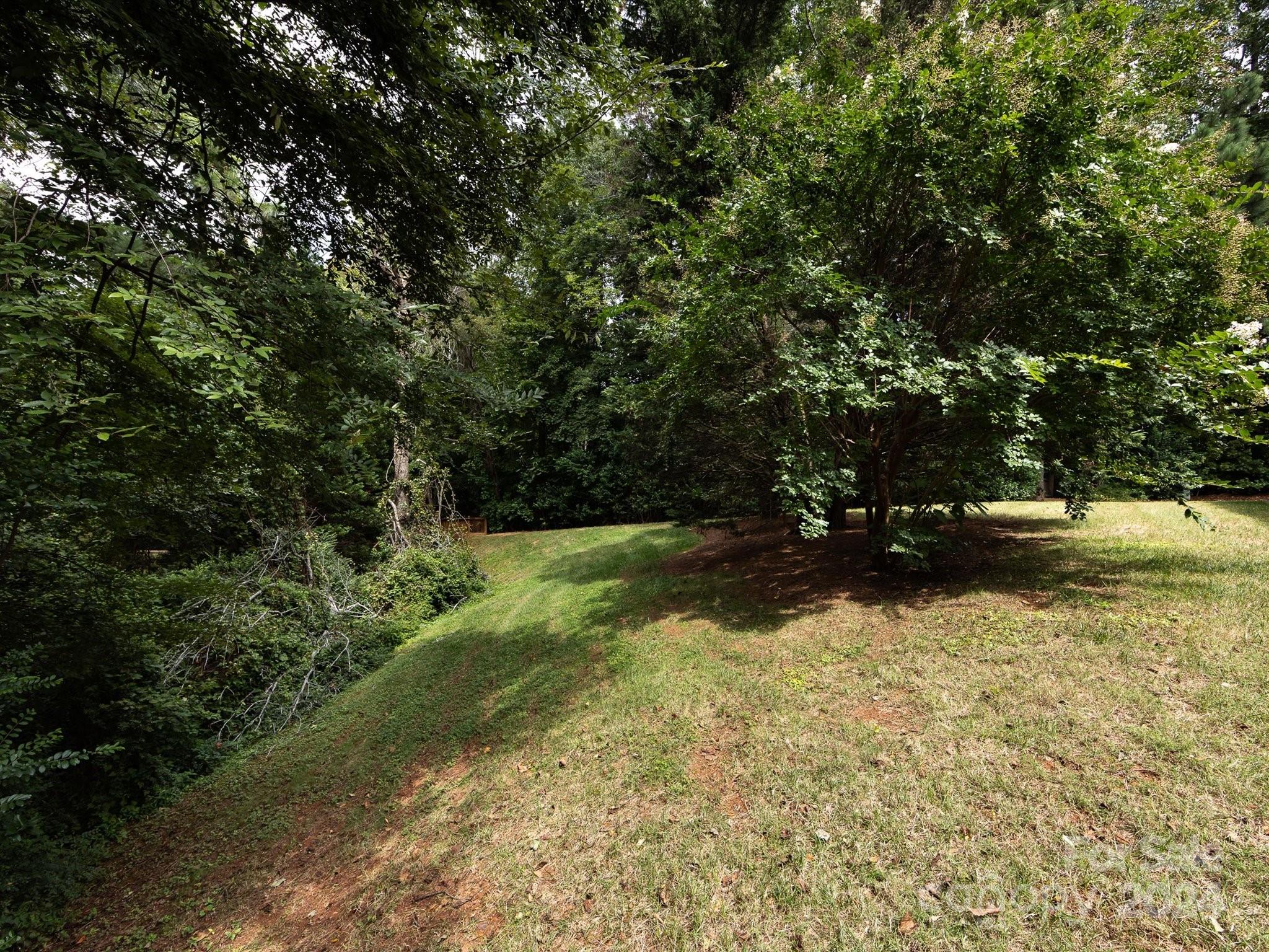 Mint Lake Village - Residential