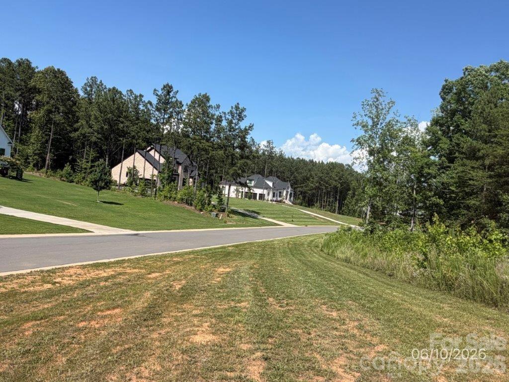 315 Grassy Ridge Court