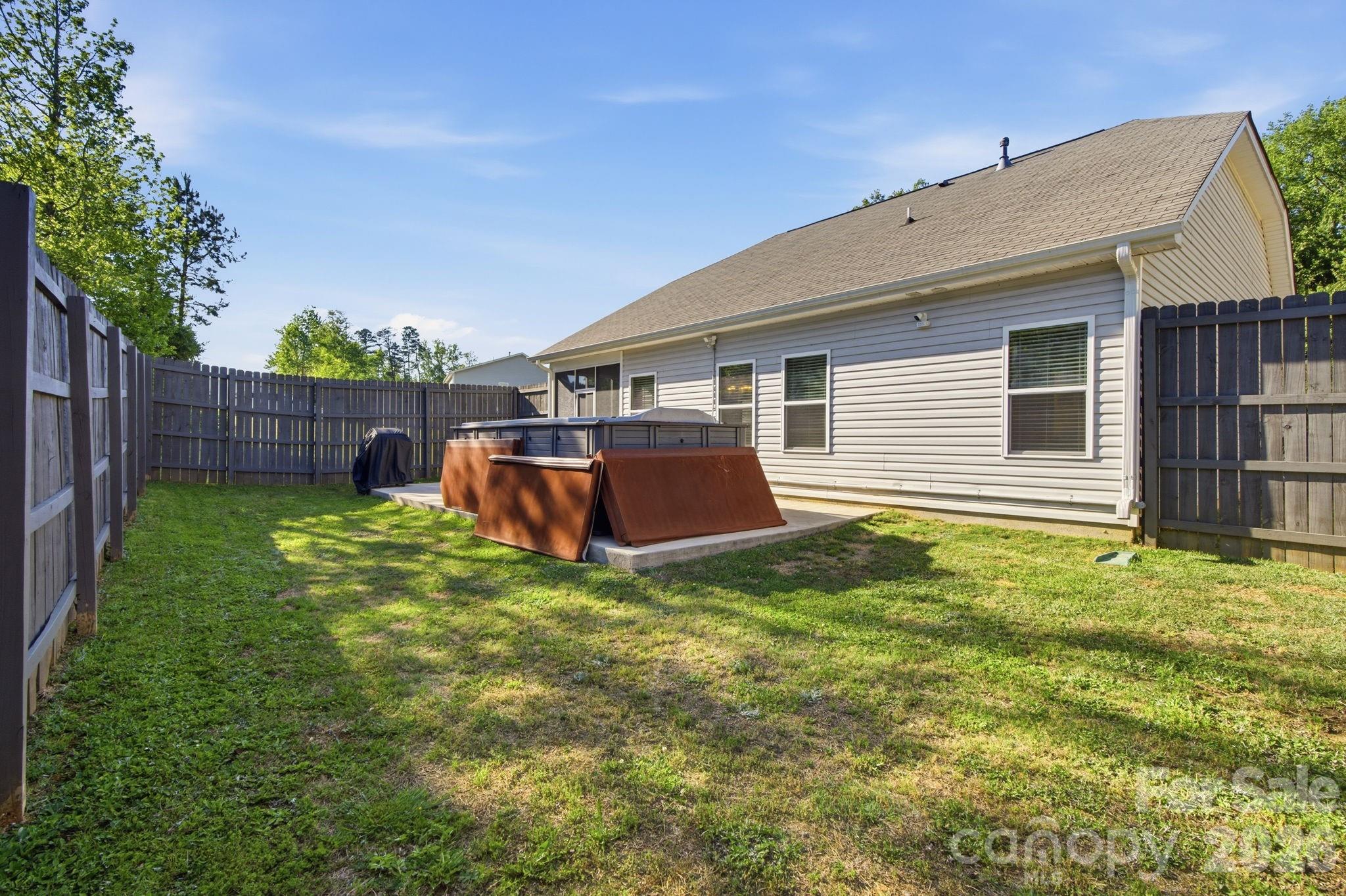 Oakview Commons - Residential