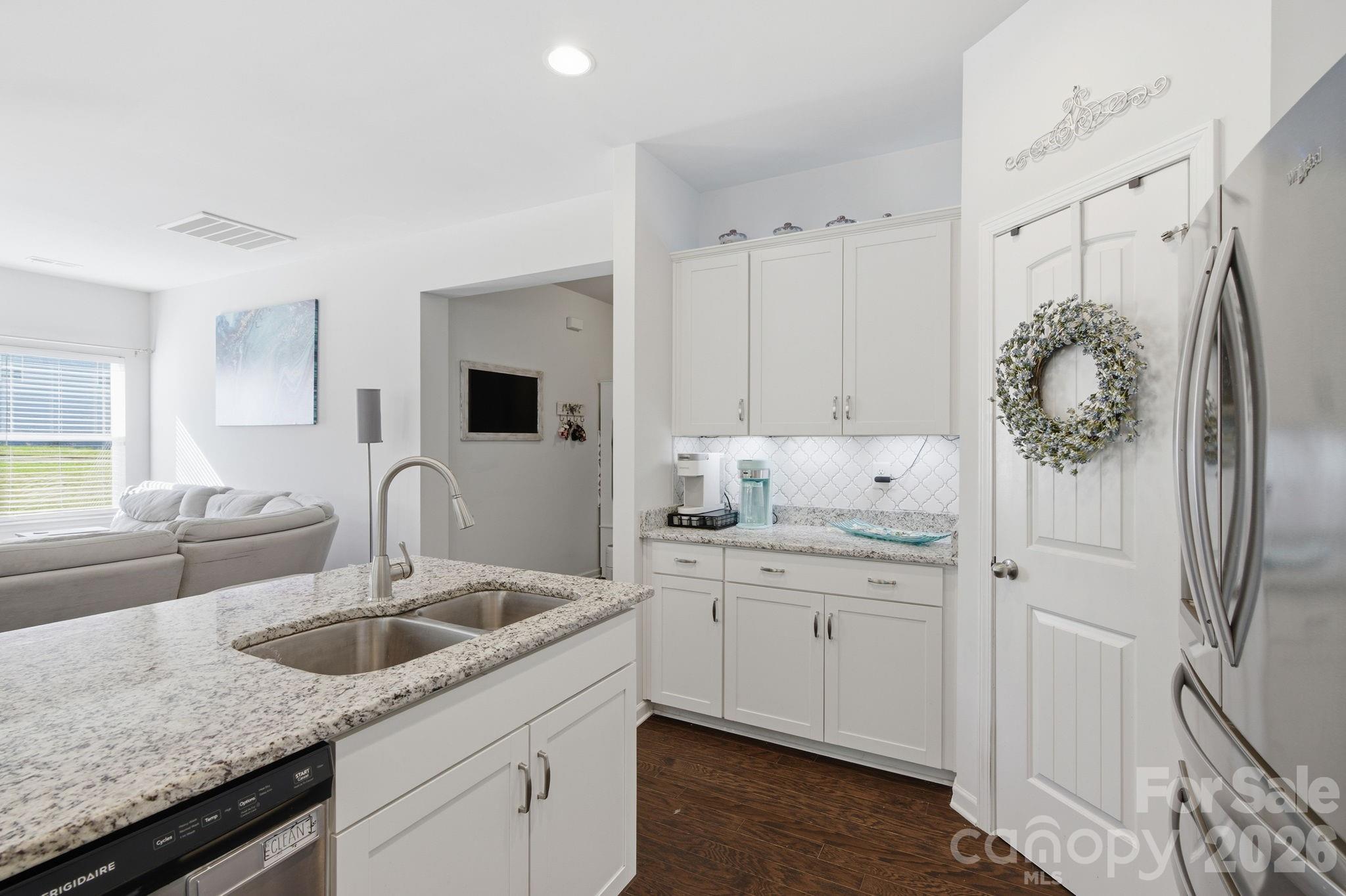 Oakview Commons - Residential