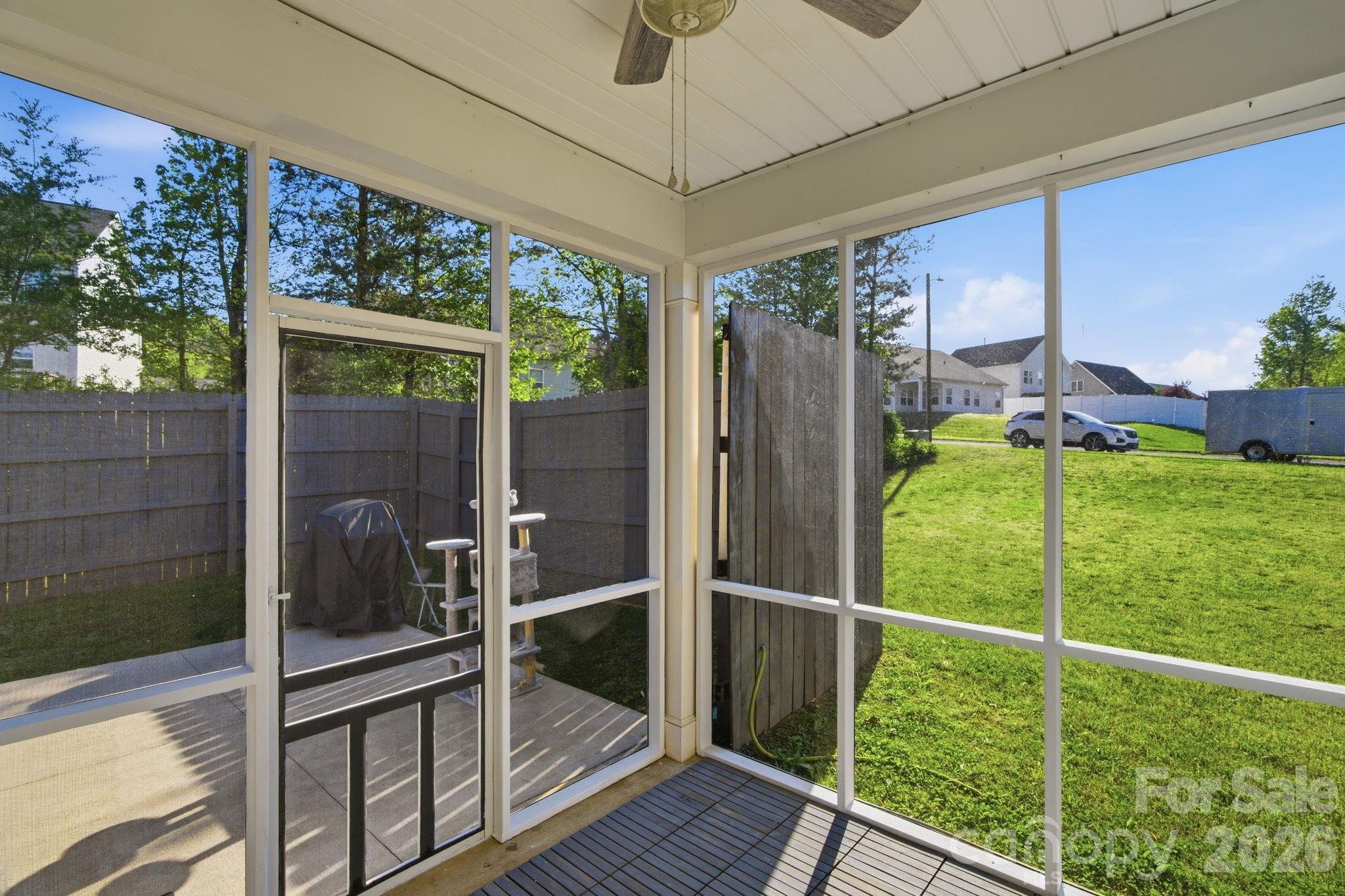 Oakview Commons - Residential