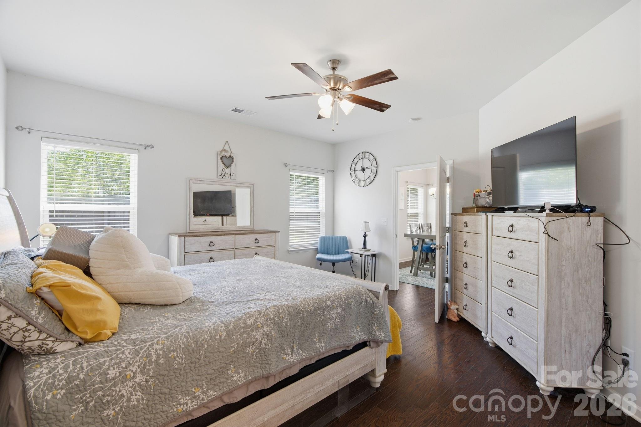 Oakview Commons - Residential