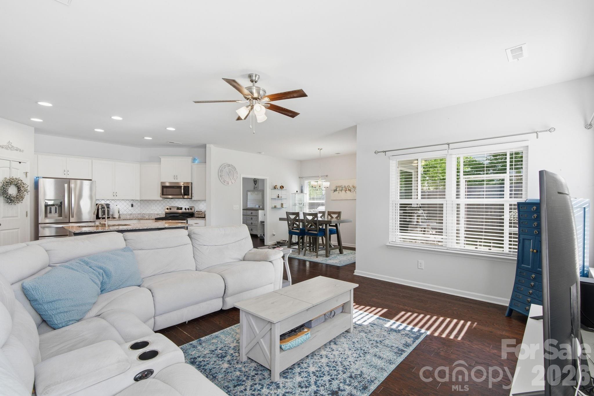 Oakview Commons - Residential