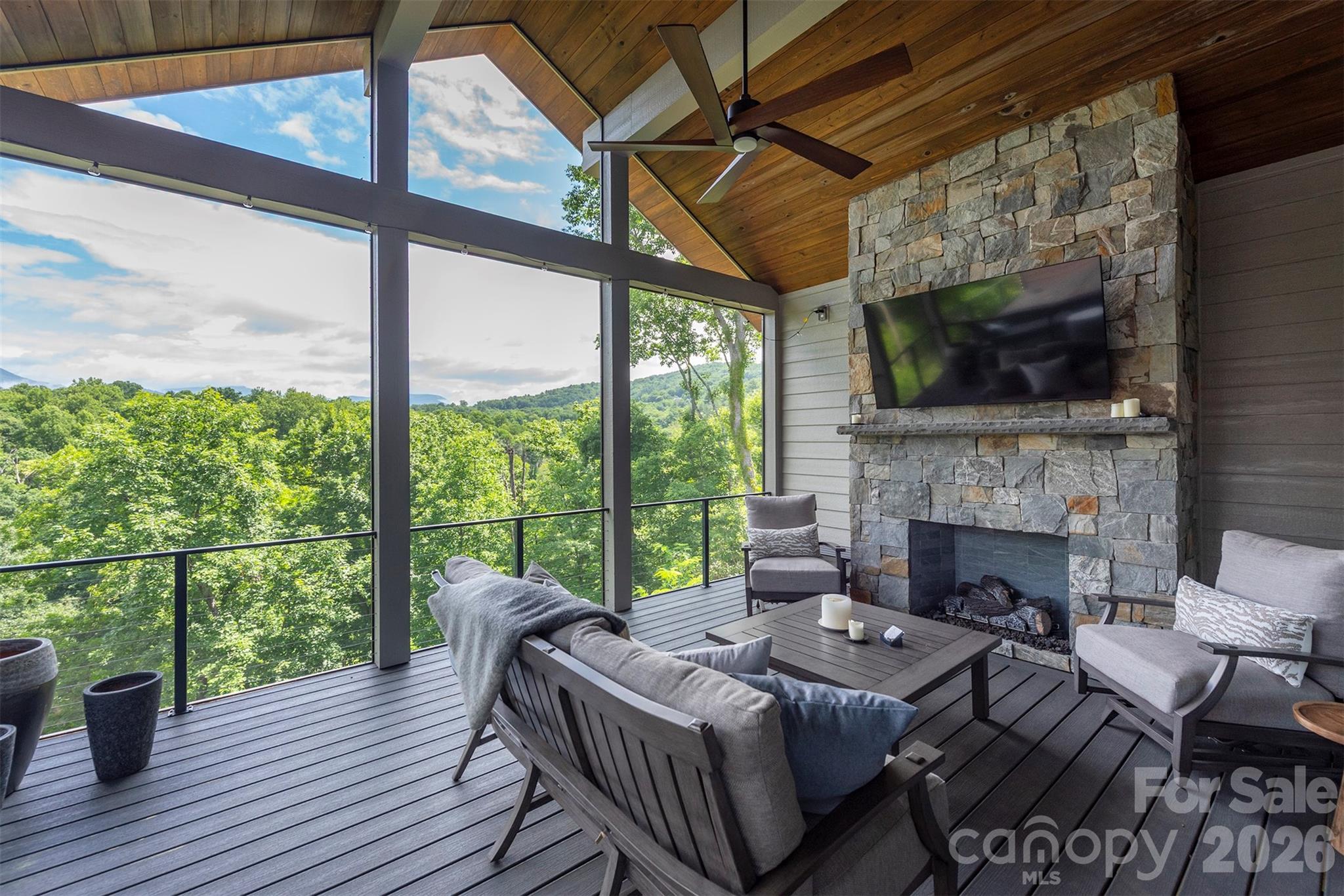 158 Riverbend Forest Drive