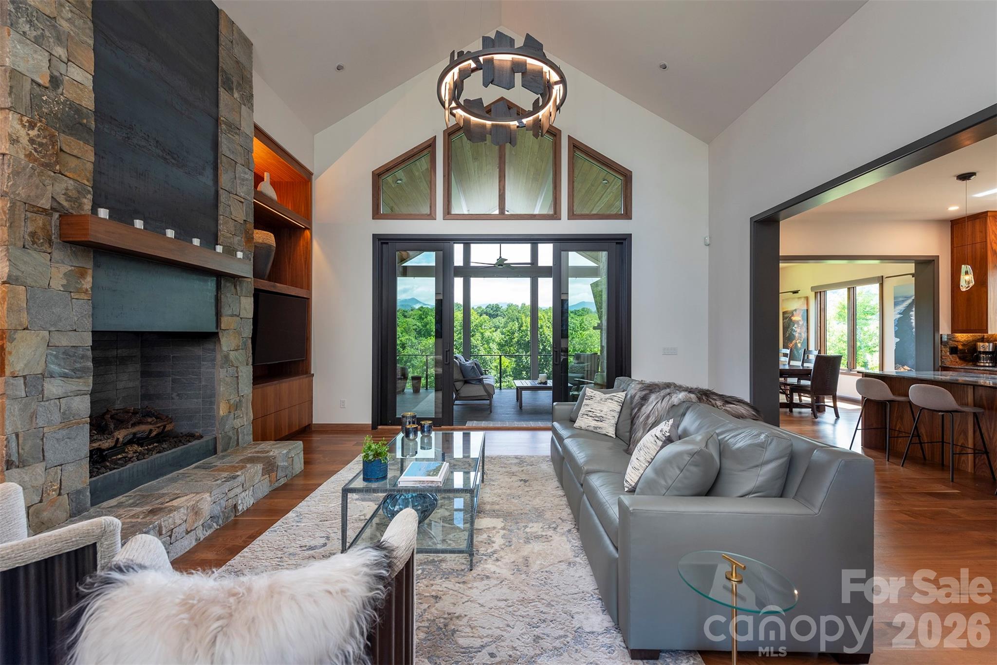 158 Riverbend Forest Drive