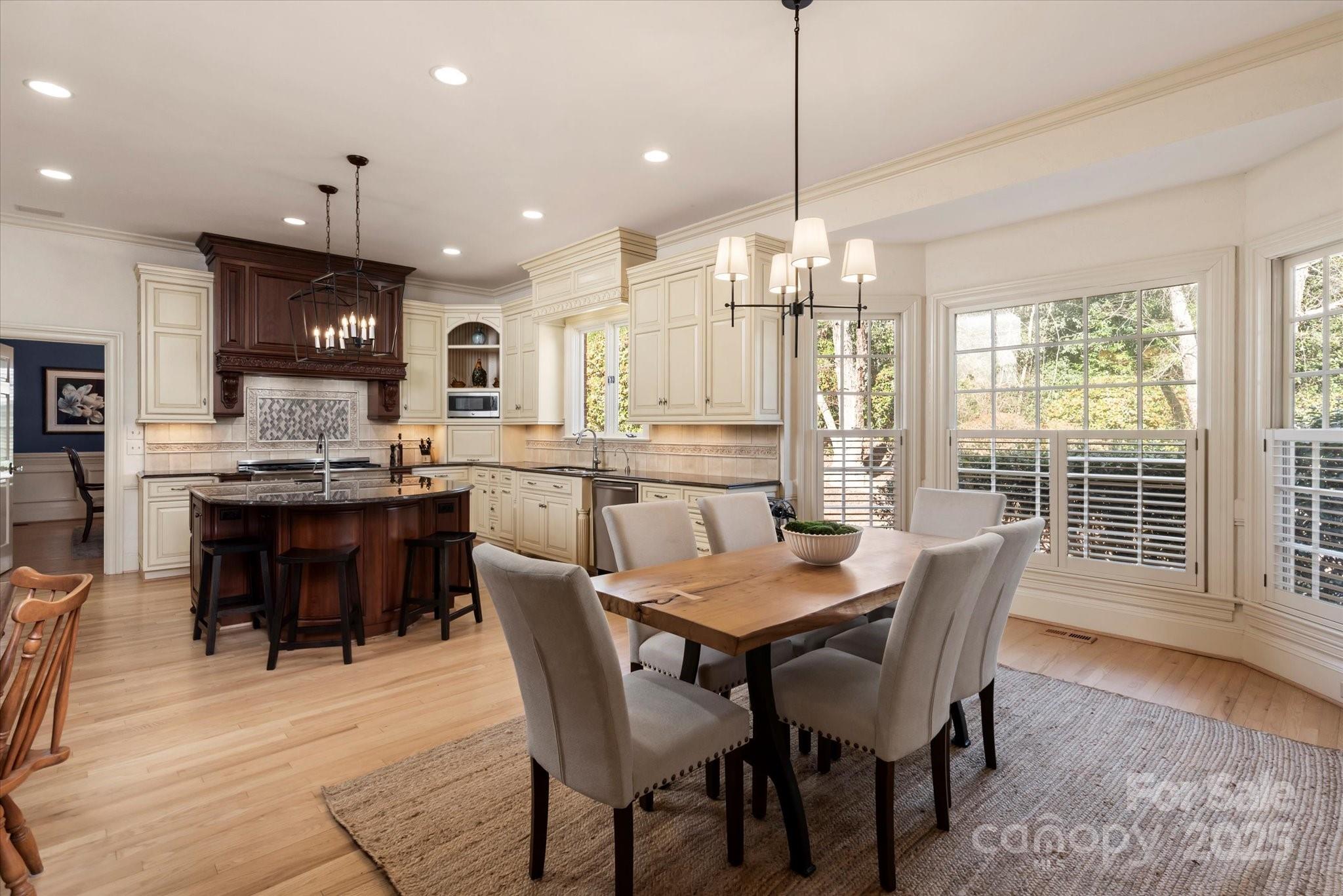 Quail Hollow - Residential