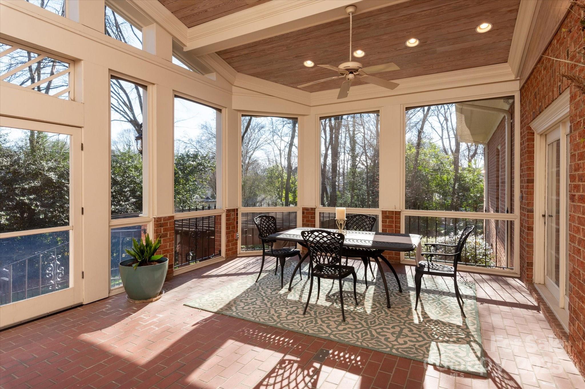 Quail Hollow - Residential