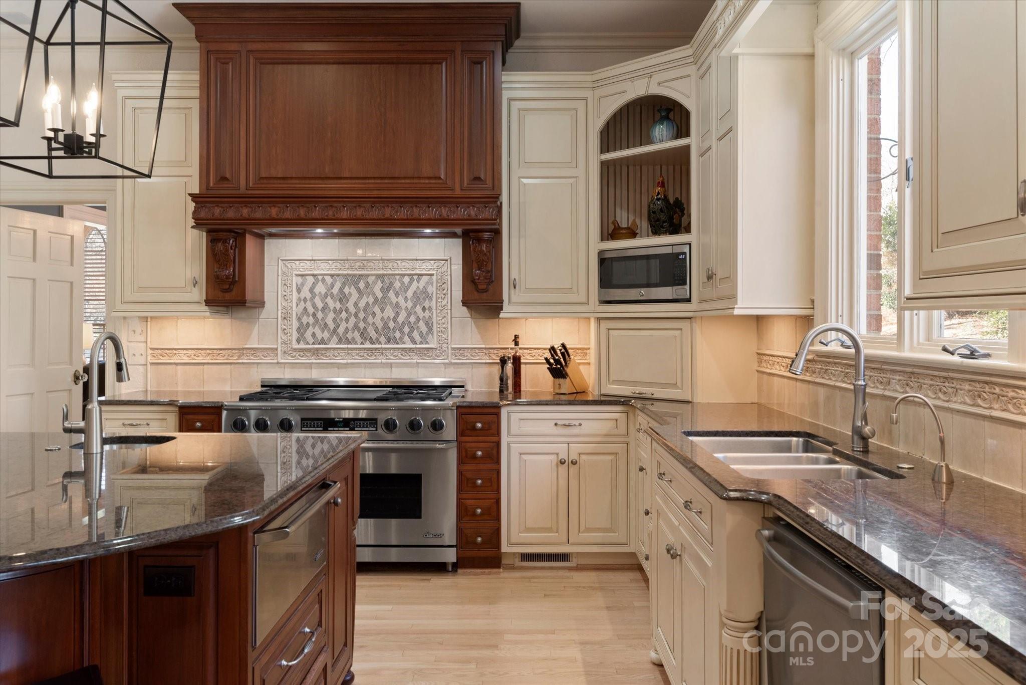 Quail Hollow - Residential