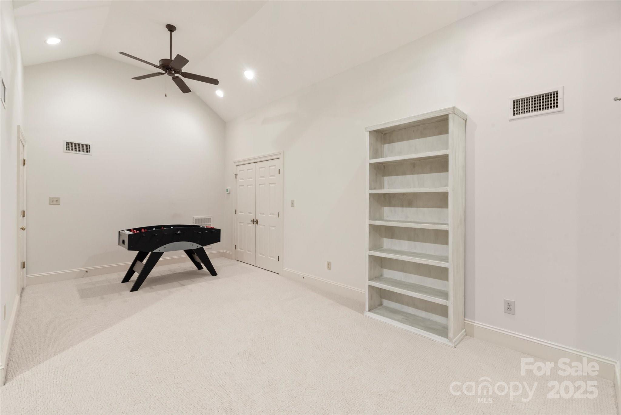 Quail Hollow - Residential