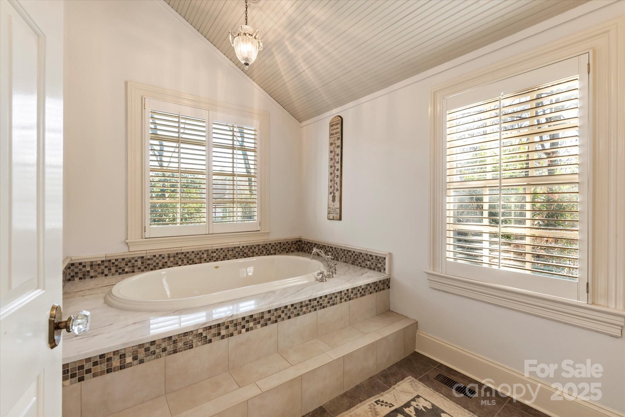 Quail Hollow - Residential