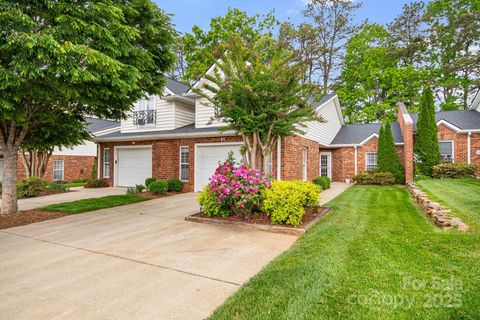 57 Lake Pointe Circle Hendersonville NC 28792