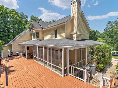 A home in Hendersonville