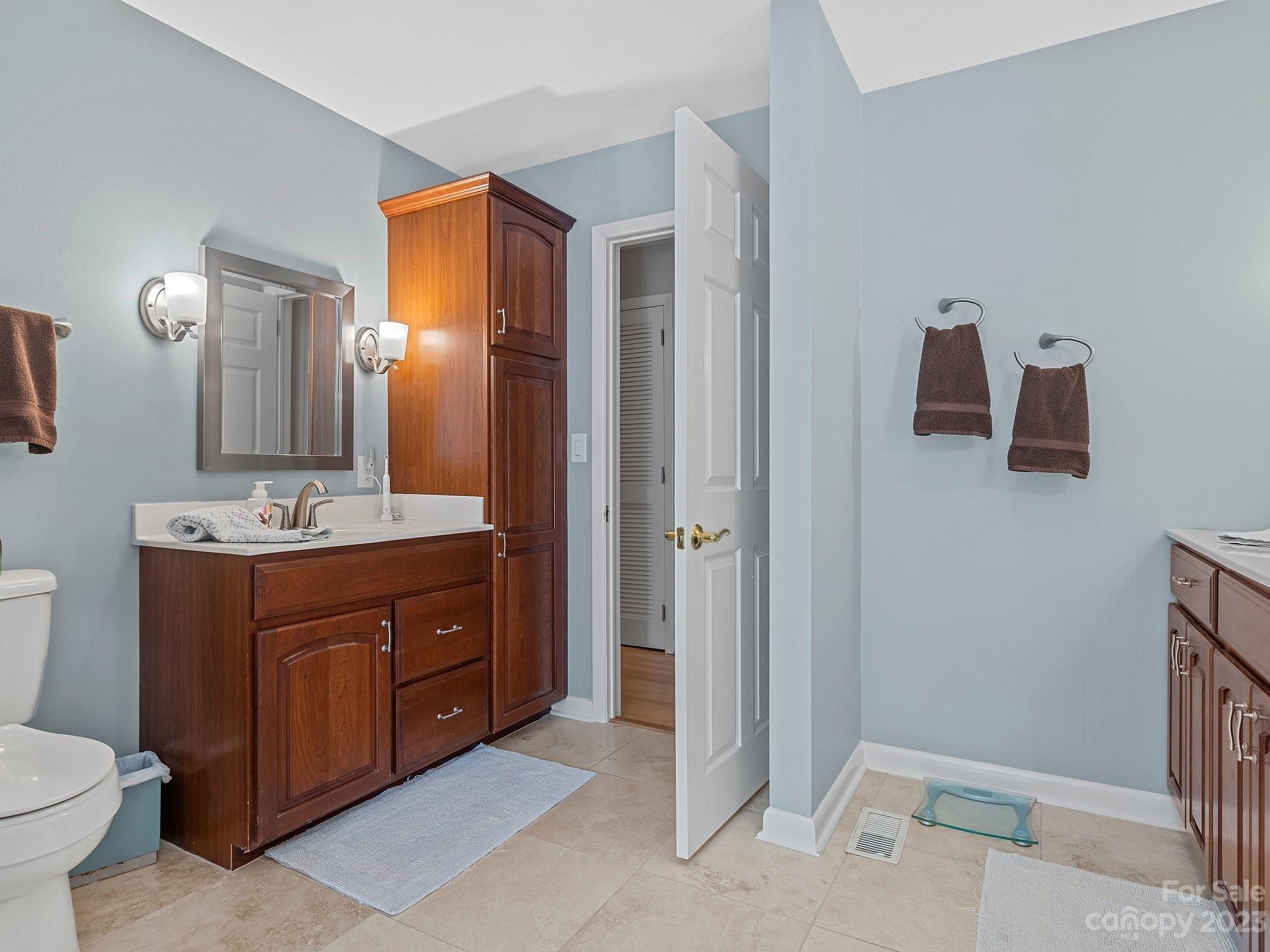 River Hills - Residential