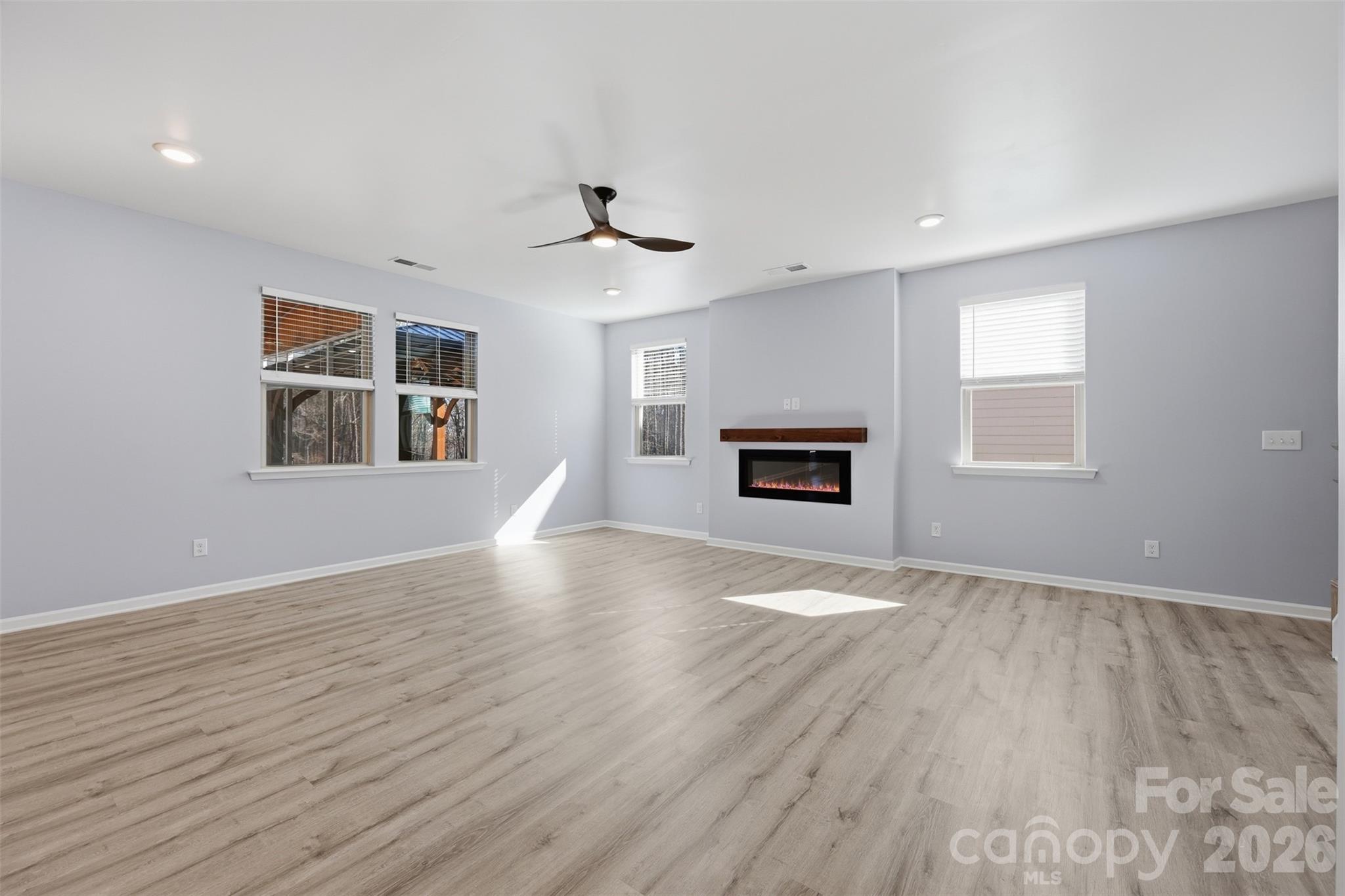 Palm Tree Cove II - Residential