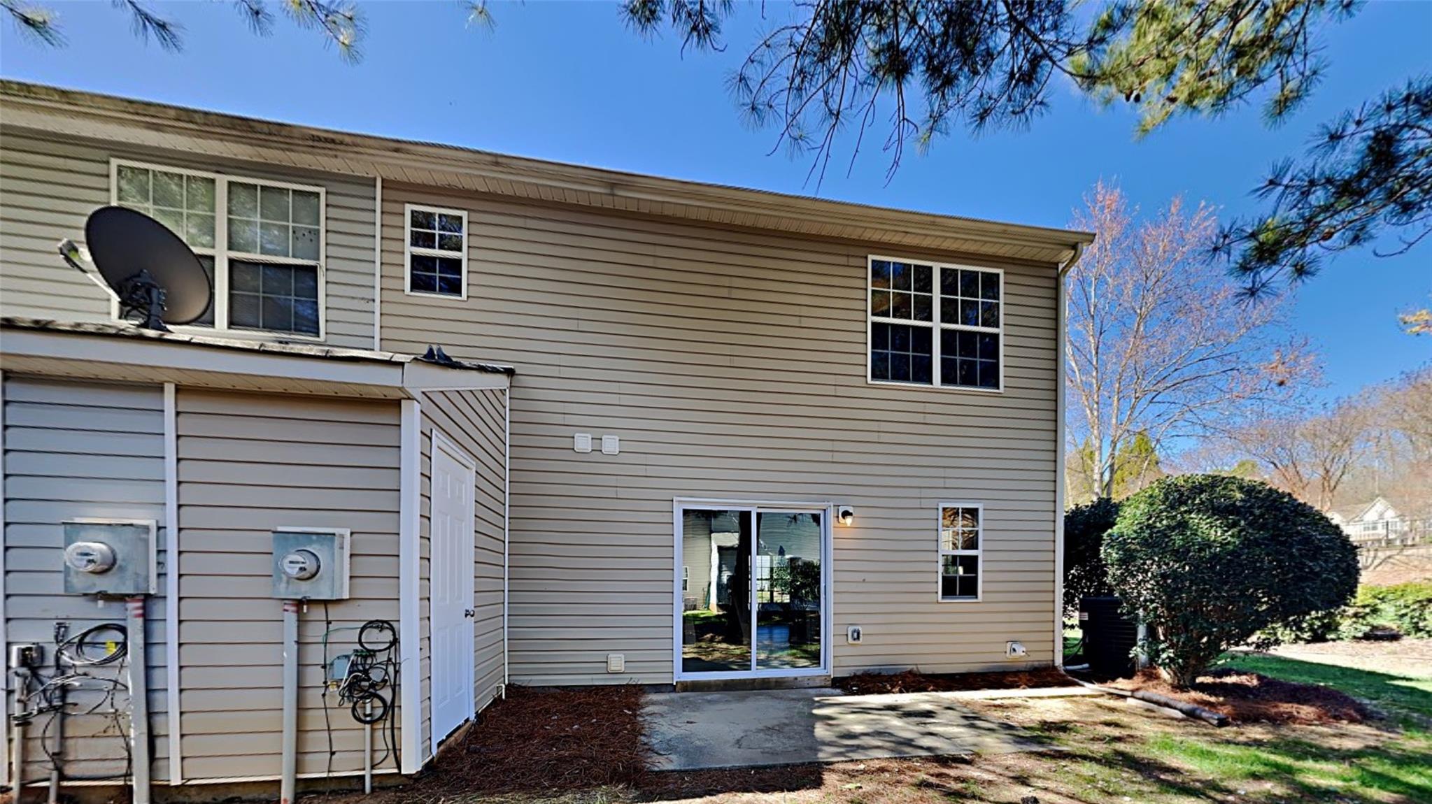 The Townes At River Crossing - Residential