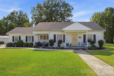 Photo of 204 Memorial Drive, Clover, SC 29710 (MLS # 4416477)