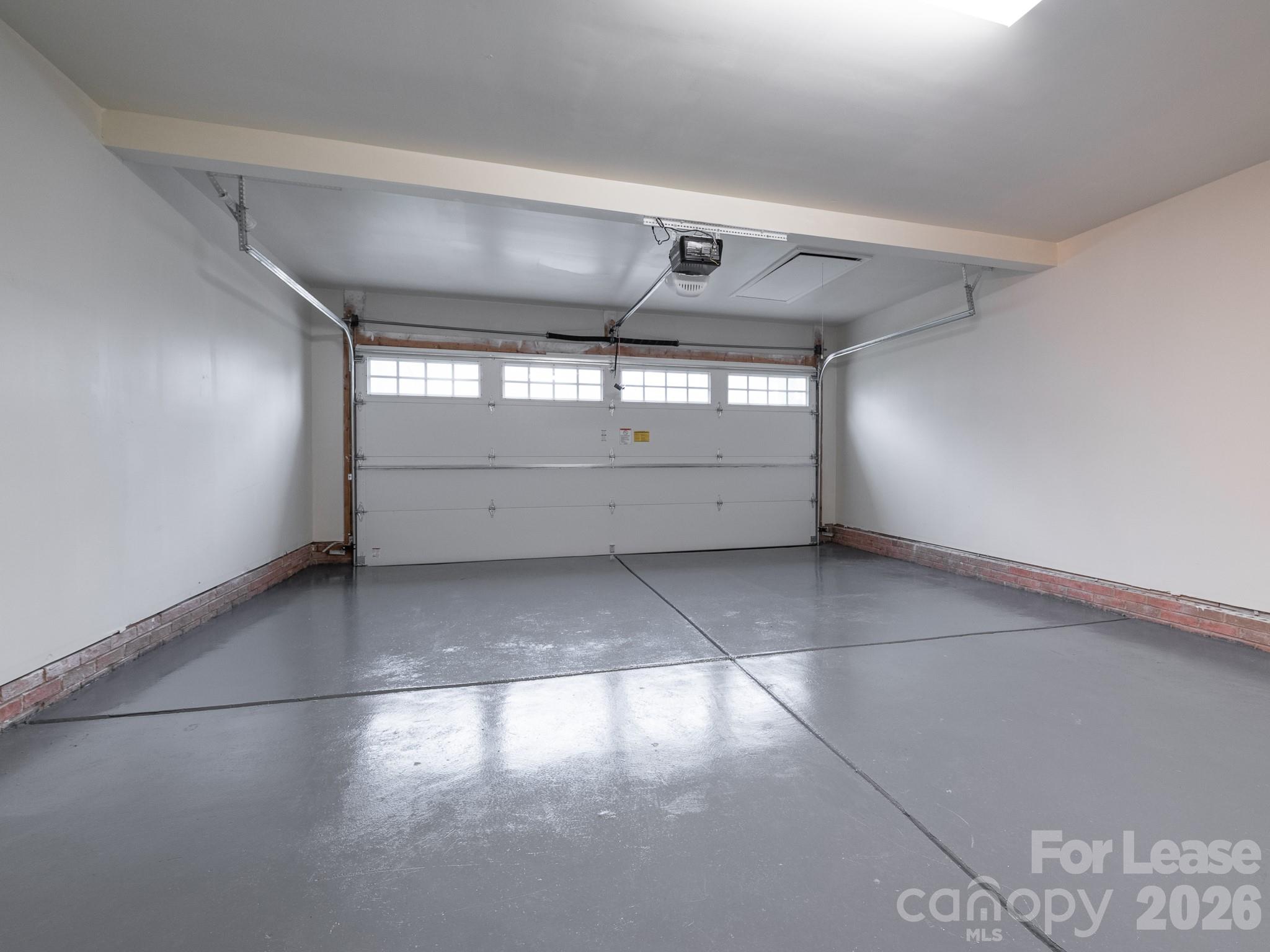 Thornhill - Residential Lease