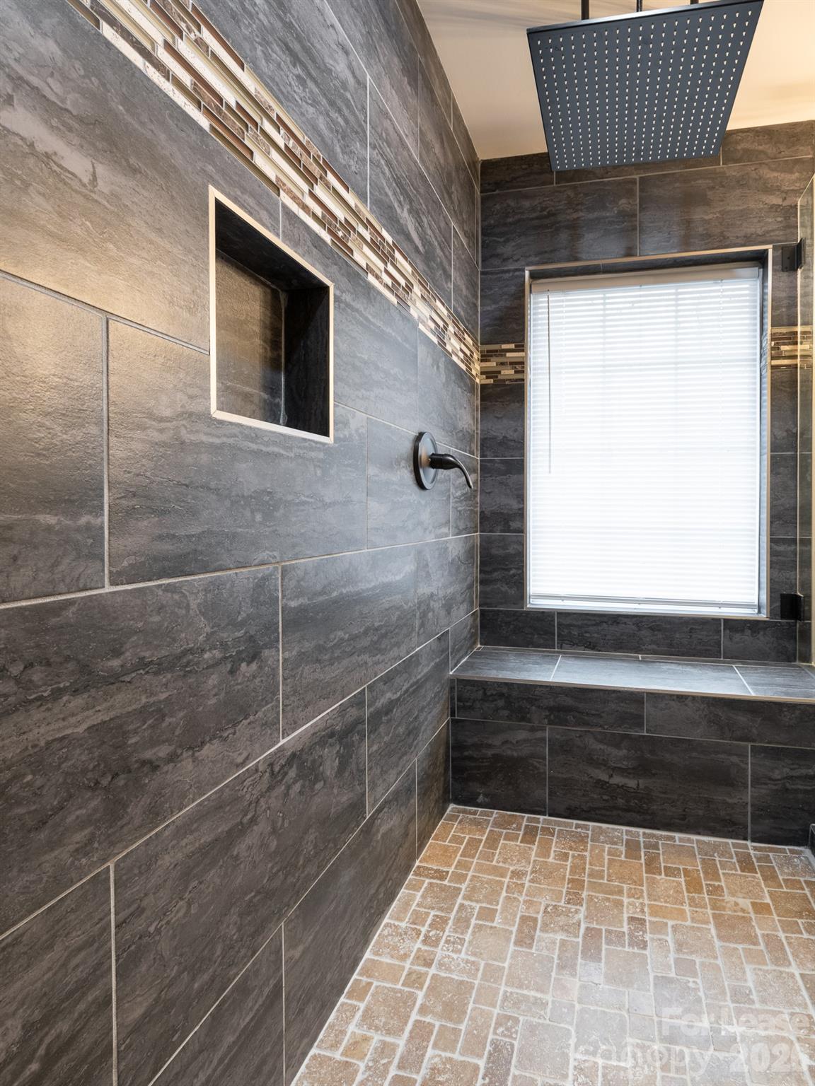 Thornhill - Residential Lease