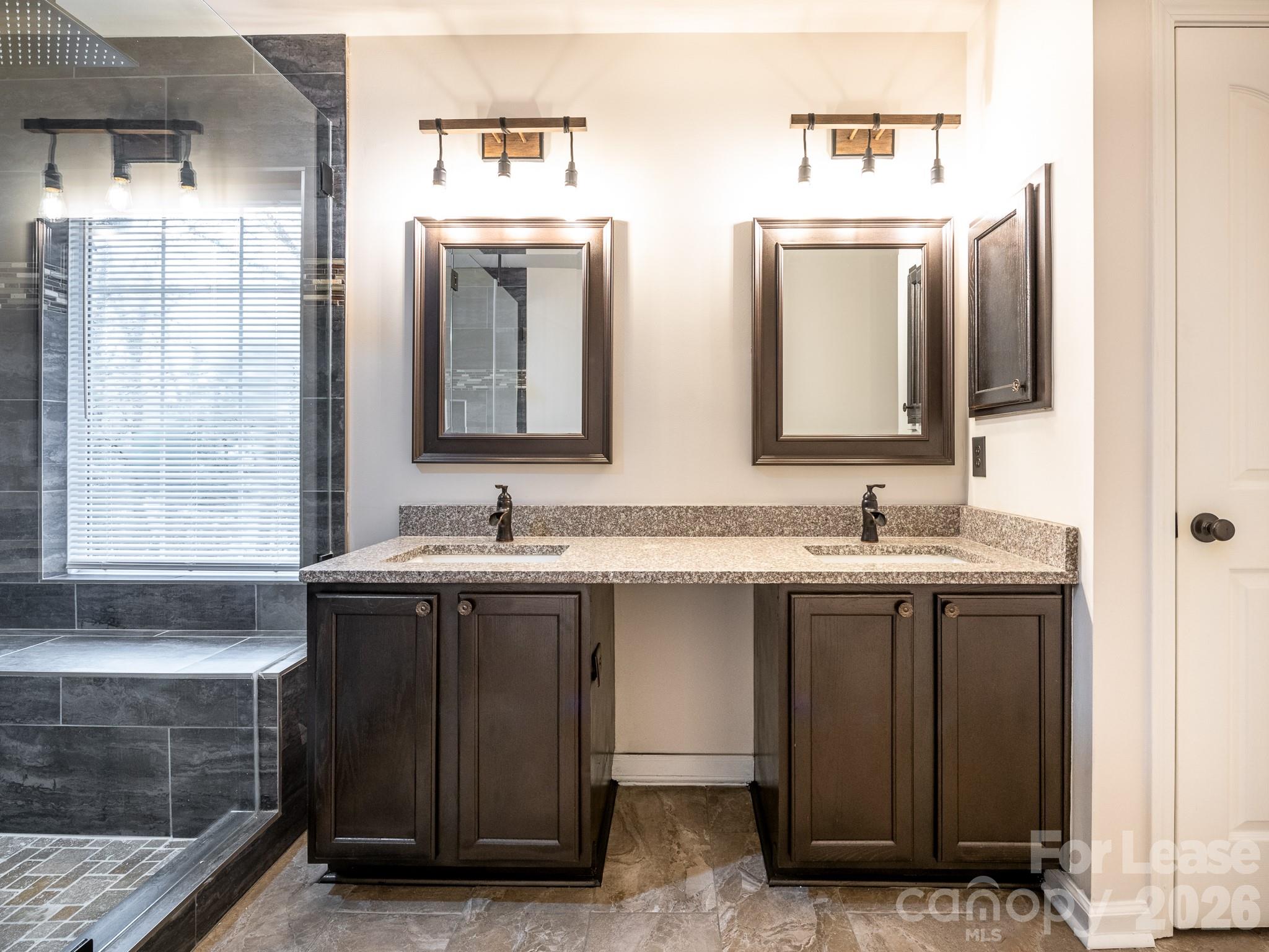 Thornhill - Residential Lease