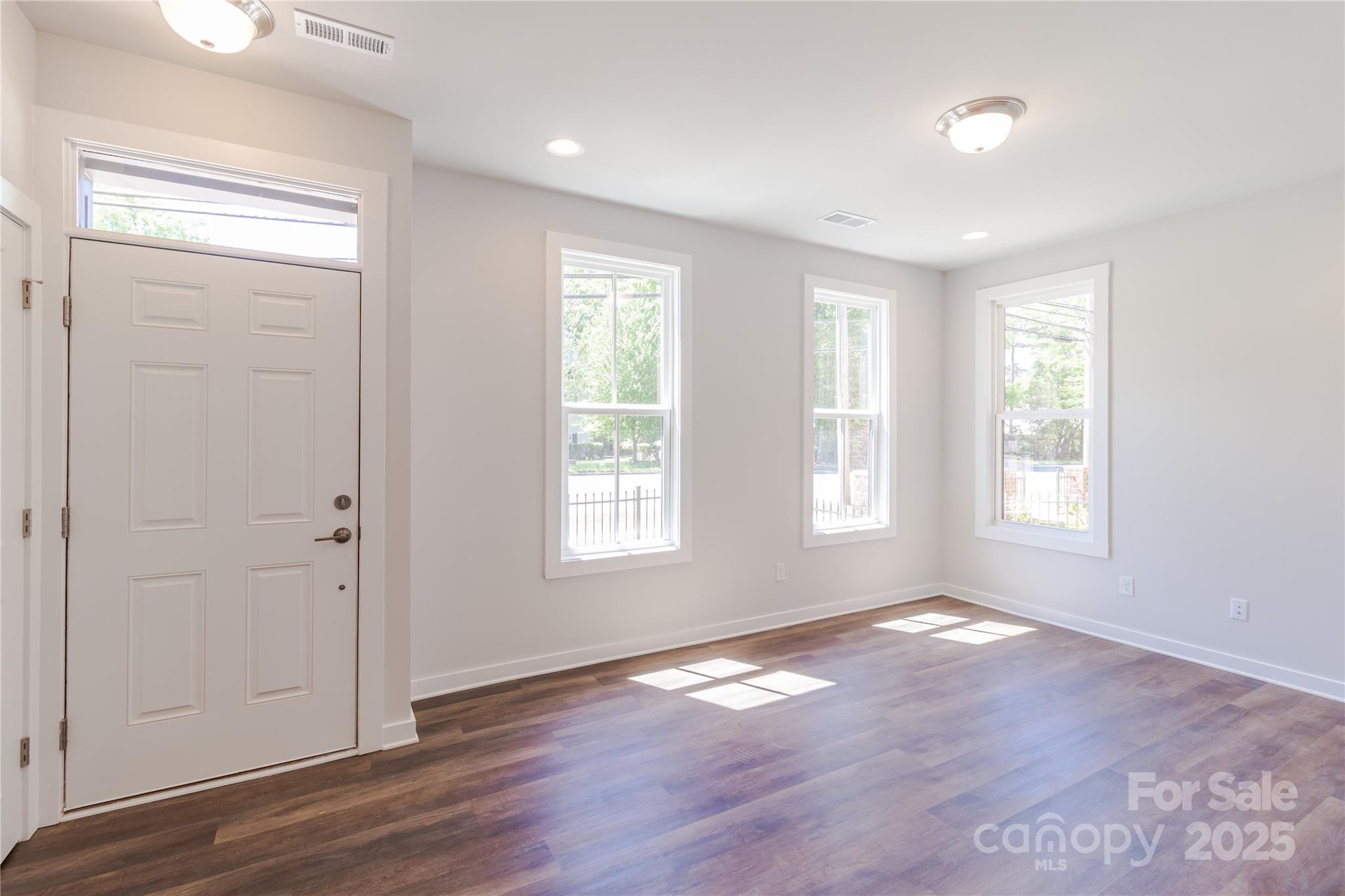 Walk23 - Residential