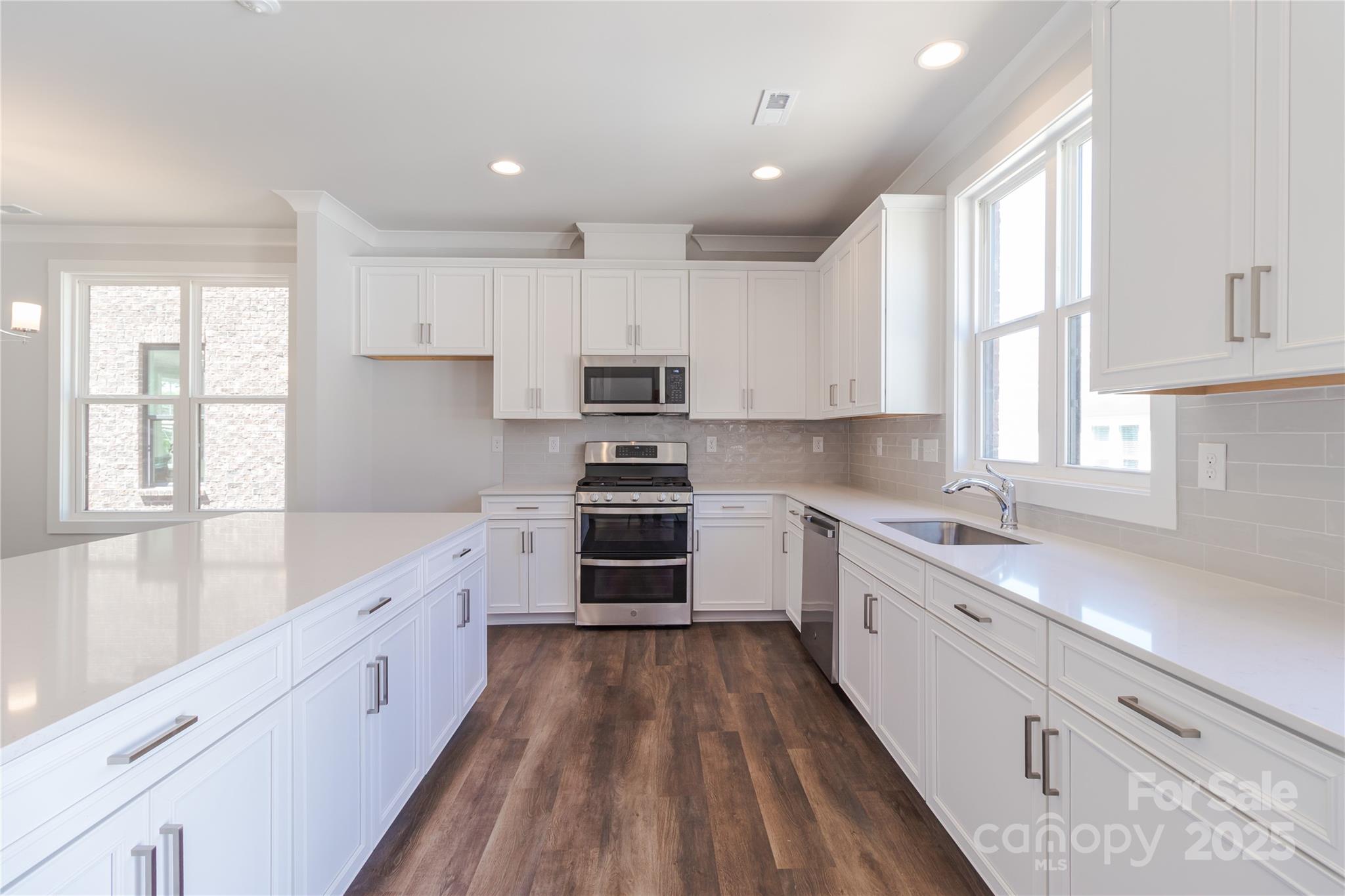 Walk23 - Residential