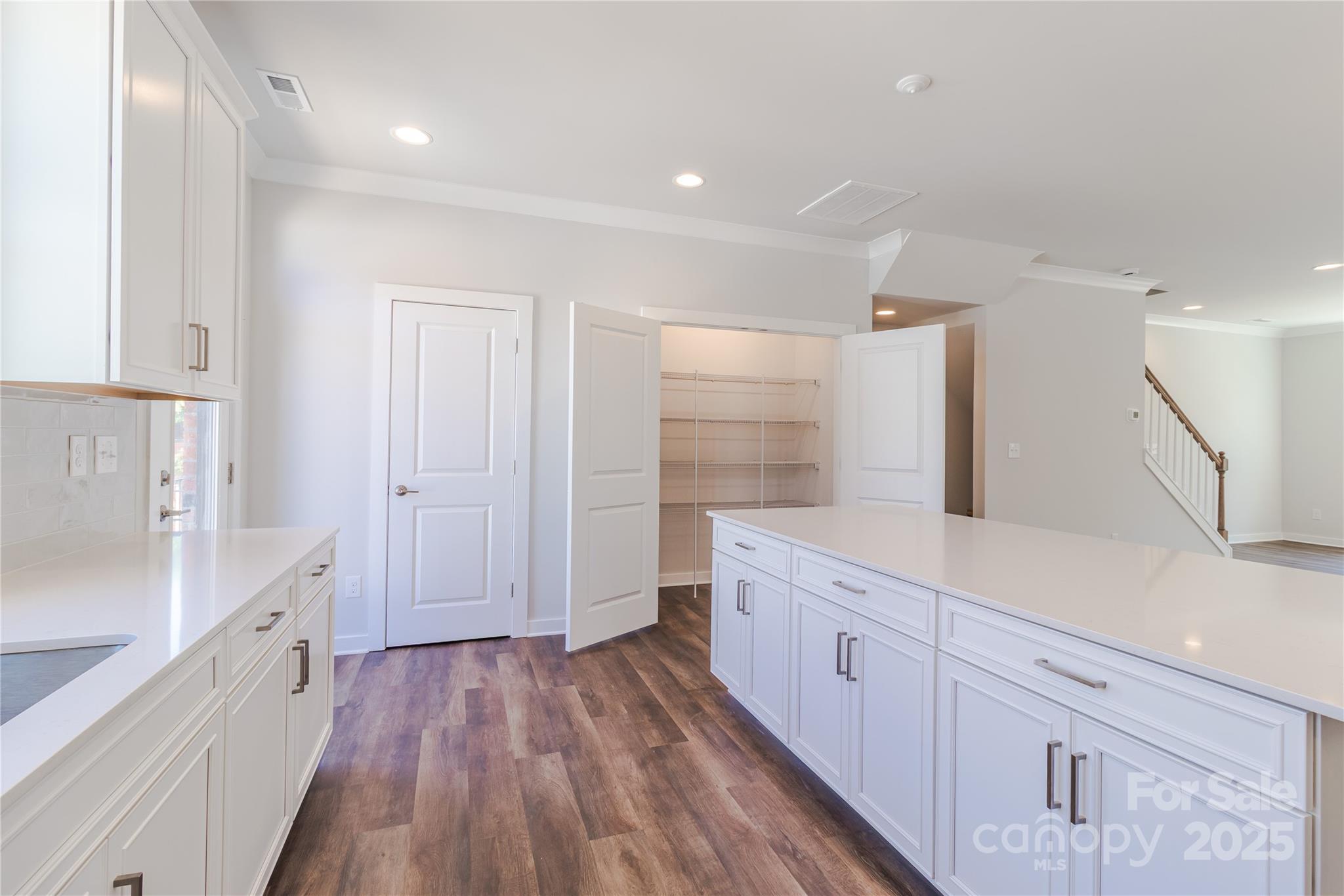 Walk23 - Residential